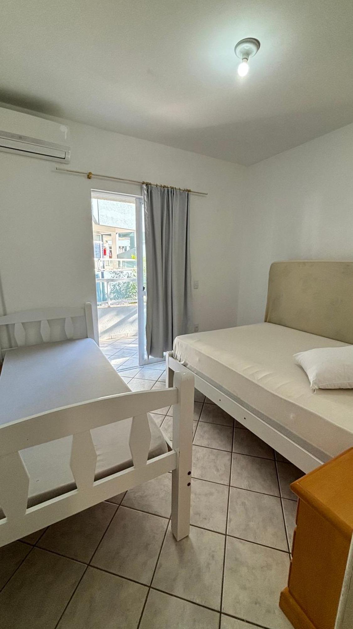 Apto Em Condominio No Centro De Bombinhas, Proximo Da Praia 外观 照片